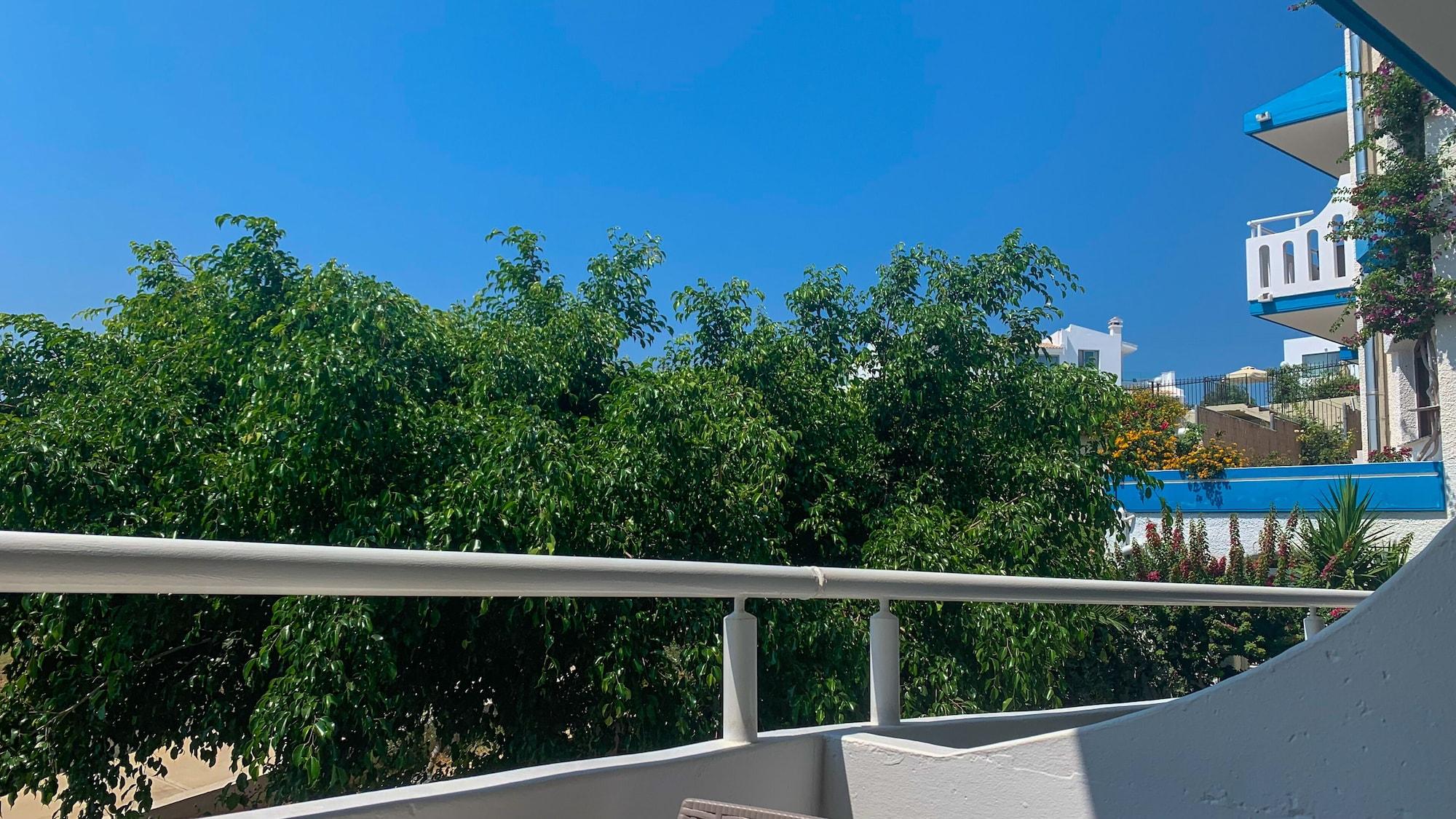 Skala Apartments Agia Marina Buitenkant foto