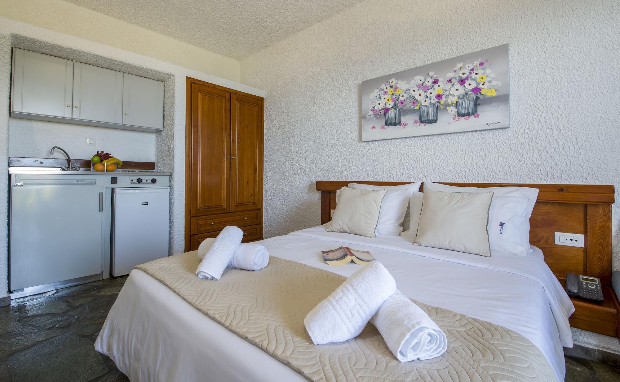 Skala Apartments Agia Marina Buitenkant foto