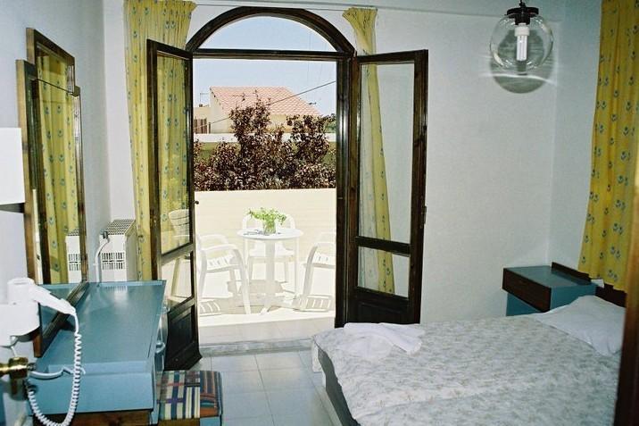 Skala Apartments Agia Marina Kamer foto