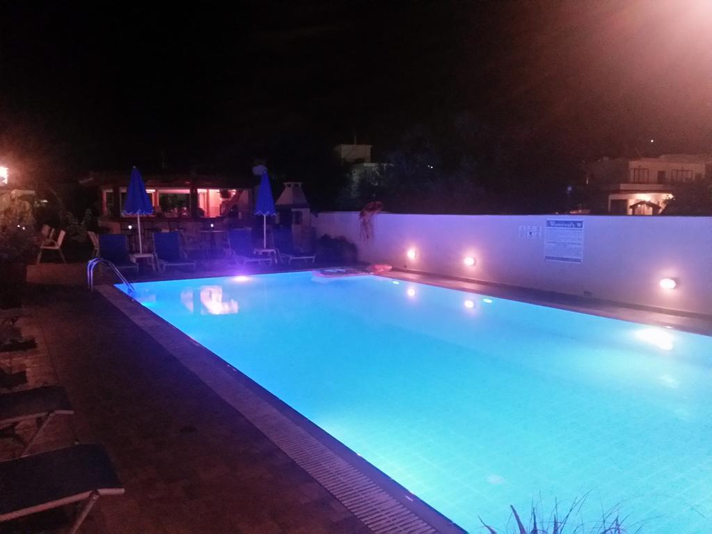 Skala Apartments Agia Marina Buitenkant foto