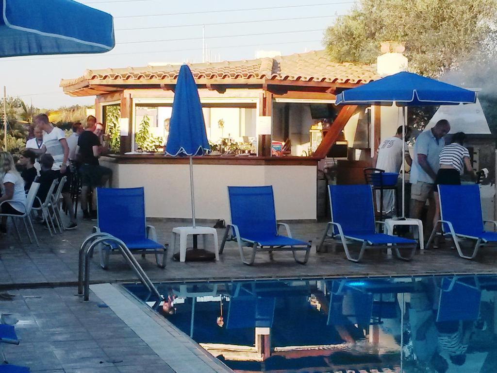 Skala Apartments Agia Marina Buitenkant foto