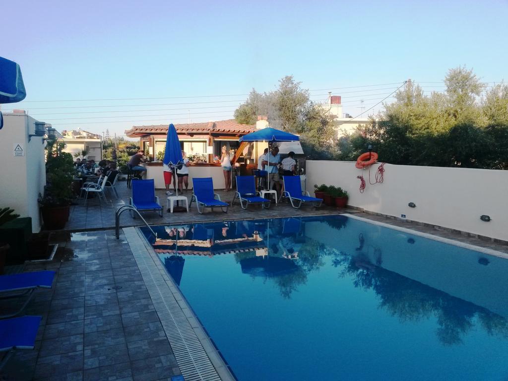 Skala Apartments Agia Marina Buitenkant foto